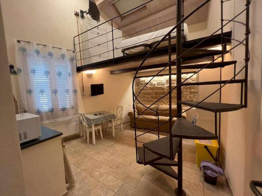 Suite Minerva 10 Steps From Piazza Civica Alghero Kültér fotó